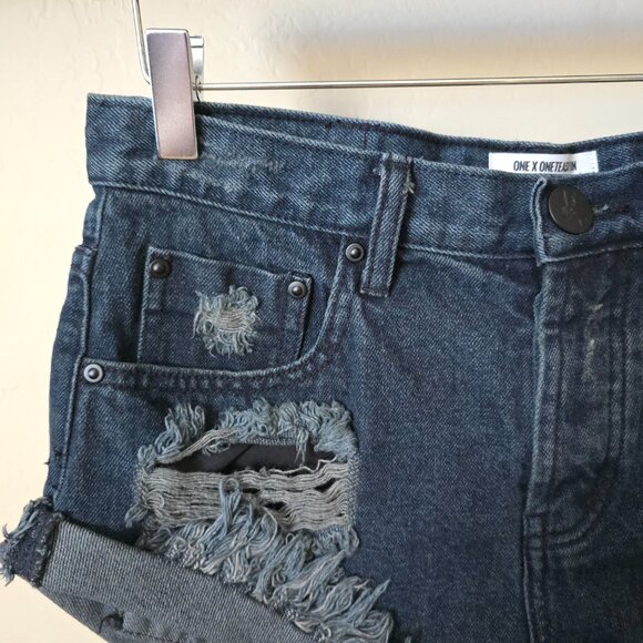 One Teaspoon Distressed Cut Off Fox Black Bandits Denim Jean Shorts - Picture 3 of 14